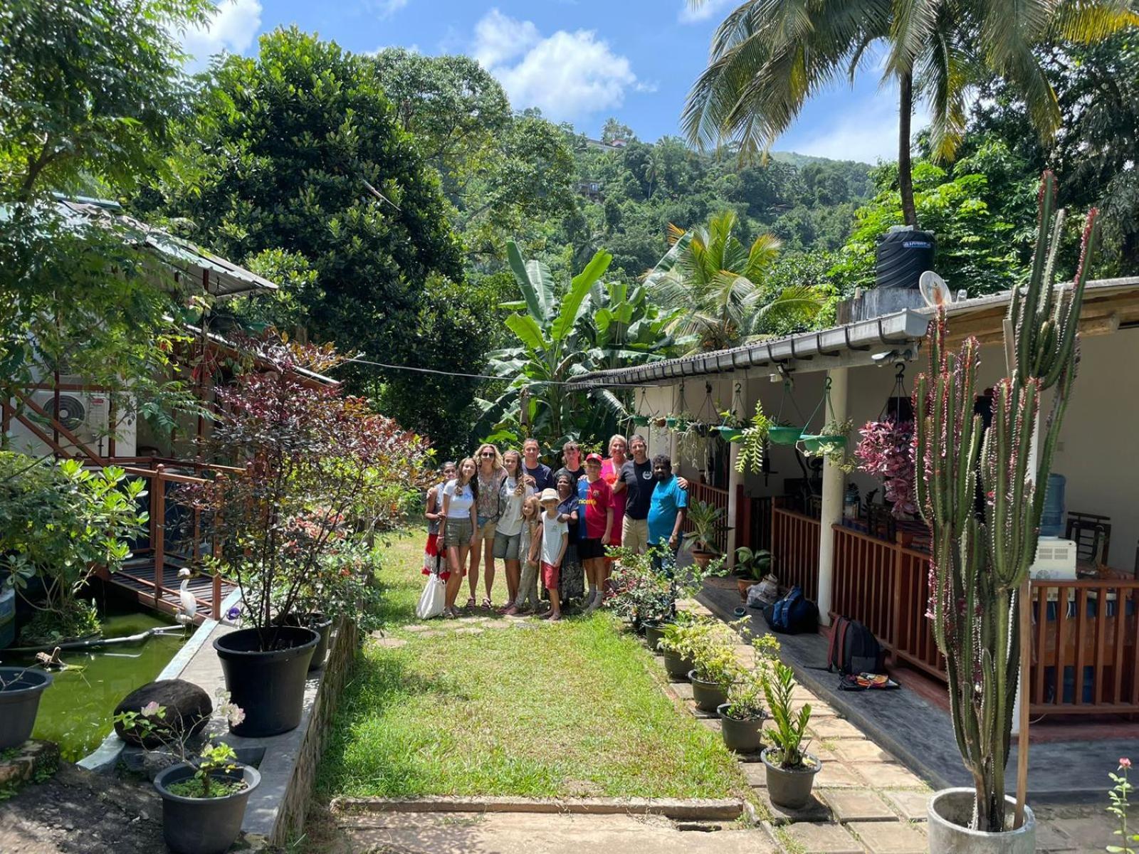 Kandy Food Lovers Home Stay By Ags ภายนอก รูปภาพ