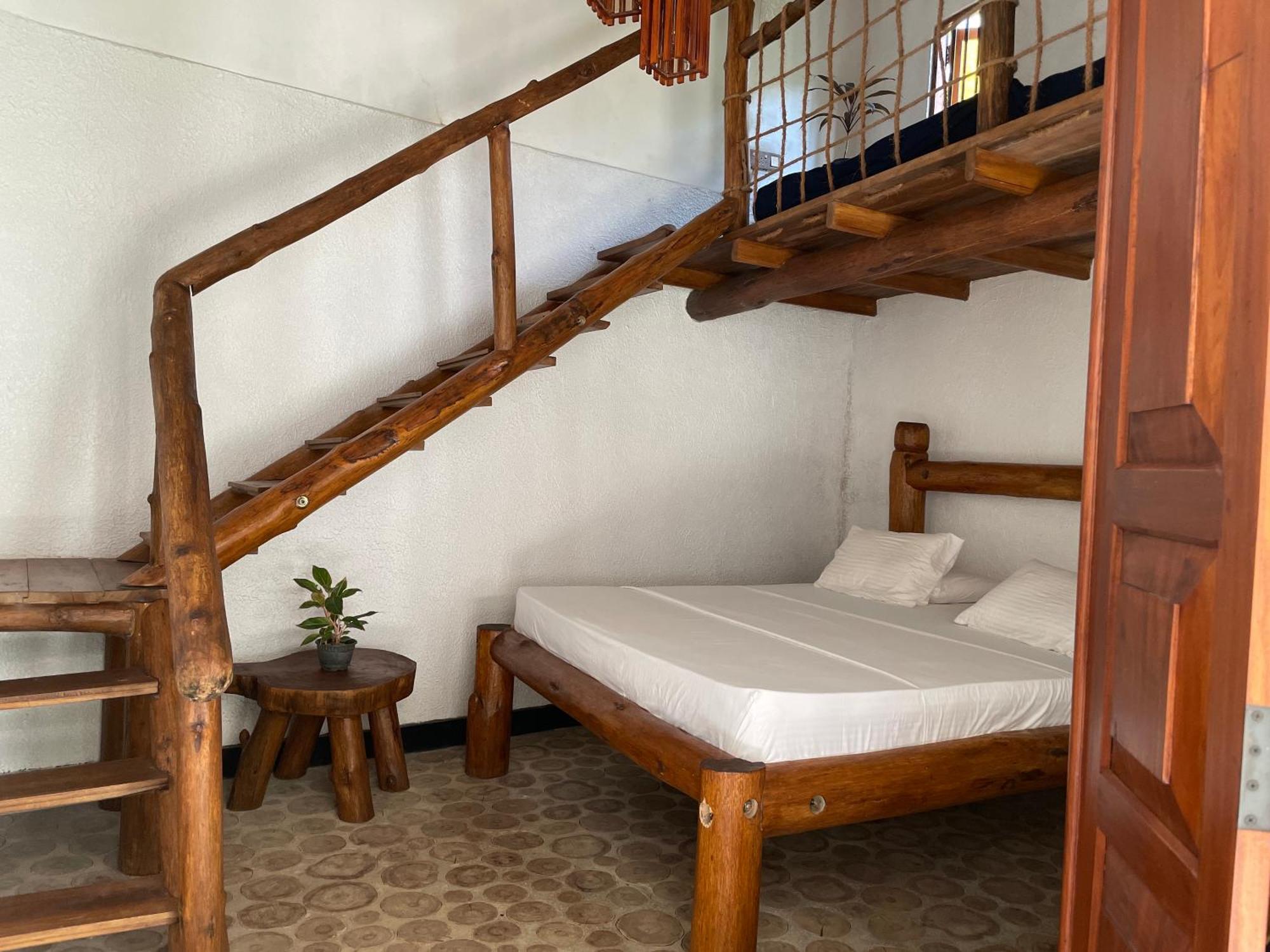 Kandy Food Lovers Home Stay By Ags ภายนอก รูปภาพ